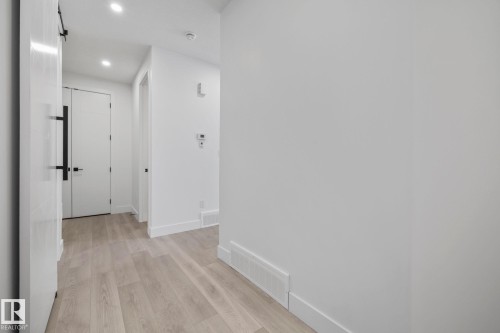 30 Blackbird Bend, Fort Saskatchewan, AB - Indoor Photo Showing Other Room