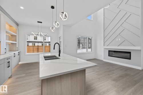 30 Blackbird Bend, Fort Saskatchewan, AB - Indoor Photo Showing Kitchen With Double Sink With Upgraded Kitchen
