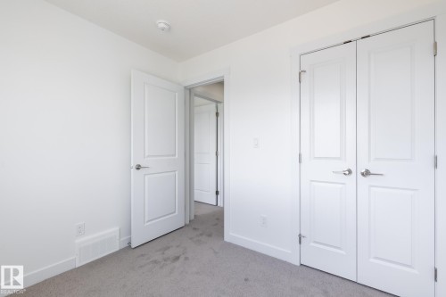 255 Elliott Wynd, Fort Saskatchewan, AB - Indoor Photo Showing Other Room