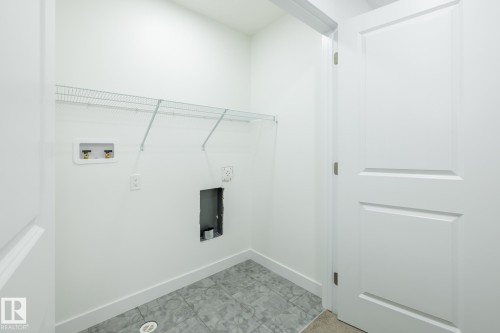 255 Elliott Wynd, Fort Saskatchewan, AB - Indoor