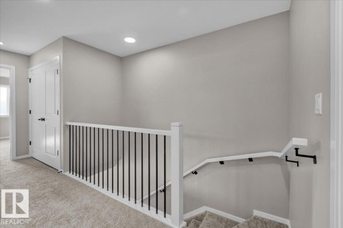 1100 Mcleod Avenue, Spruce Grove, AB - Indoor Photo Showing Other Room