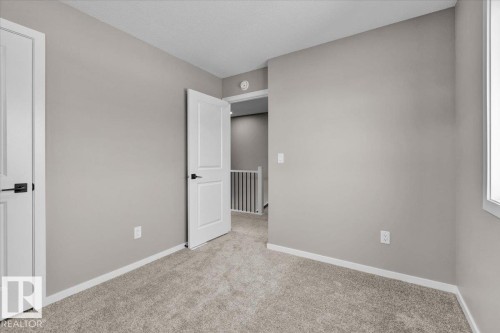 1100 Mcleod Avenue, Spruce Grove, AB - Indoor Photo Showing Other Room
