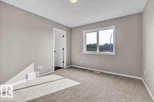 1100 Mcleod Avenue, Spruce Grove, AB - Indoor Photo Showing Other Room