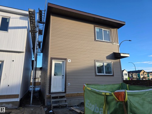 1100 Mcleod Avenue, Spruce Grove, AB - Outdoor With Exterior