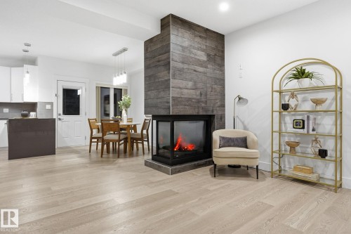 11434 71 Avenue, Edmonton, AB - Indoor With Fireplace