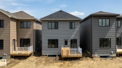 3028 197 Street NW  Edmonton, AB T6M 3L9