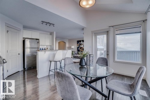 21208 89A Avenue, Edmonton, AB - Indoor Photo Showing Dining Room