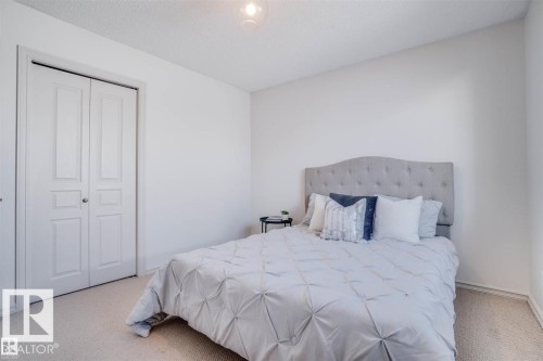 21208 89A Avenue, Edmonton, AB - Indoor Photo Showing Bedroom