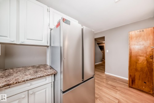 6808 149 Avenue, Edmonton, AB - Indoor