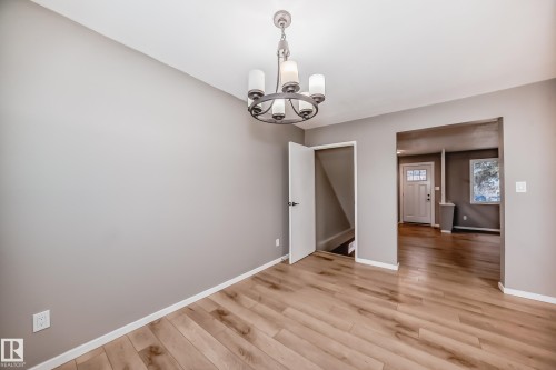 6808 149 Avenue, Edmonton, AB - Indoor Photo Showing Other Room