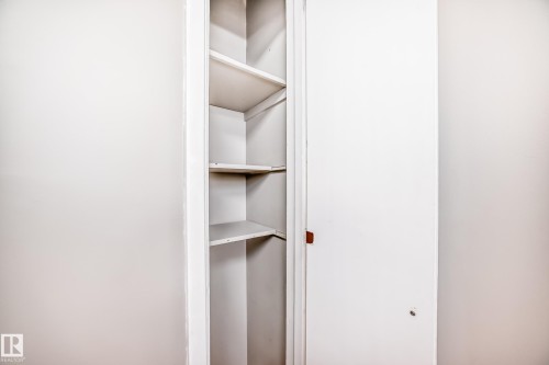 6808 149 Avenue, Edmonton, AB - Indoor