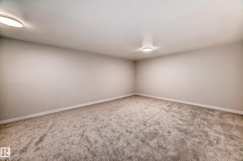 6808 149 Avenue, Edmonton, AB - Indoor Photo Showing Other Room
