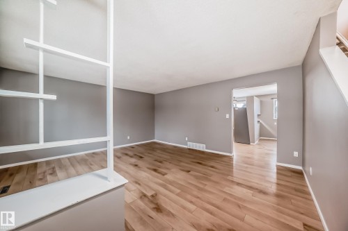 6808 149 Avenue, Edmonton, AB - Indoor Photo Showing Other Room