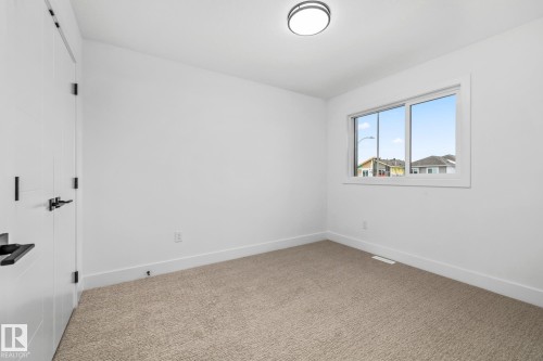 32 Blackbird Bend, Fort Saskatchewan, AB - Indoor Photo Showing Other Room