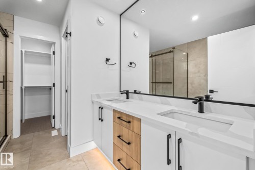 32 Blackbird Bend, Fort Saskatchewan, AB - Indoor Photo Showing Other Room