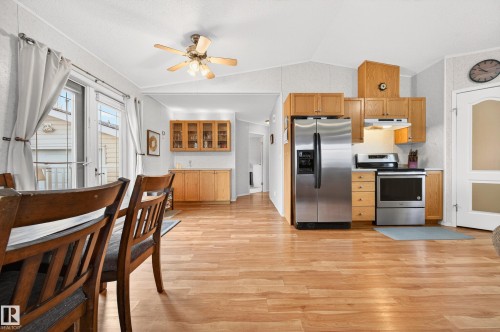 The property features an open-concept layout with hardwood flooring throughout - 1727 Jubilee Loop, Sherwood Park, AB - Indoor