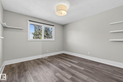 146 Callingwood Place, Edmonton, AB - Indoor Photo Showing Other Room
