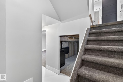 146 Callingwood Place, Edmonton, AB - Indoor Photo Showing Other Room