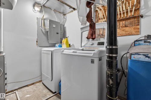 10366 148 Street, Edmonton, AB - Indoor Photo Showing Laundry Room