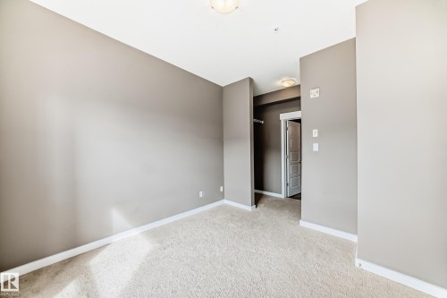 504 10518 113 Street, Edmonton, AB - Indoor Photo Showing Other Room