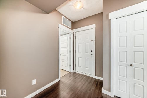 504 10518 113 Street, Edmonton, AB - Indoor Photo Showing Other Room