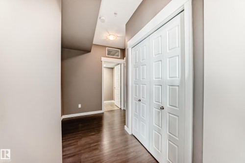 504 10518 113 Street, Edmonton, AB - Indoor Photo Showing Other Room