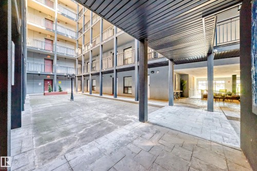 504 10518 113 Street, Edmonton, AB - Outdoor