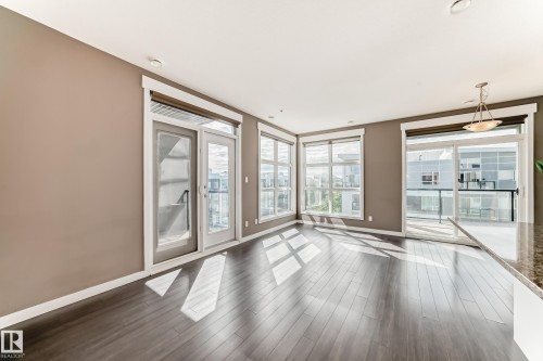 504 10518 113 Street, Edmonton, AB - Indoor Photo Showing Other Room