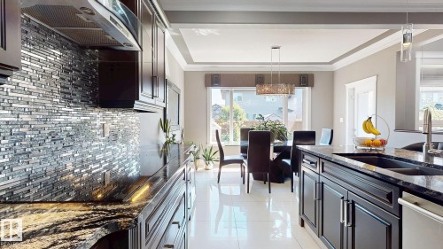 475 Allard Boulevard, Edmonton, AB - Indoor Photo Showing Kitchen With Double Sink With Upgraded Kitchen