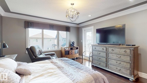475 Allard Boulevard, Edmonton, AB - Indoor Photo Showing Bedroom