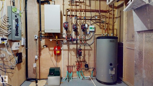 475 Allard Boulevard, Edmonton, AB - Indoor Photo Showing Basement