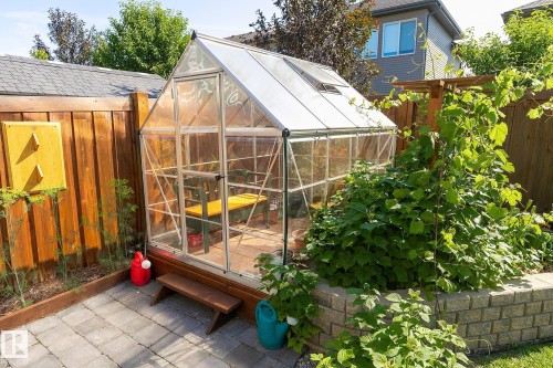 475 Allard Boulevard, Edmonton, AB - Outdoor