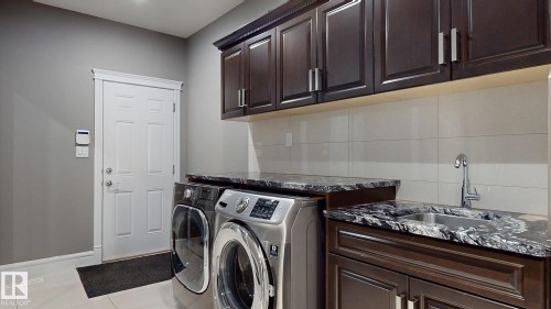 475 Allard Boulevard, Edmonton, AB - Indoor Photo Showing Laundry Room