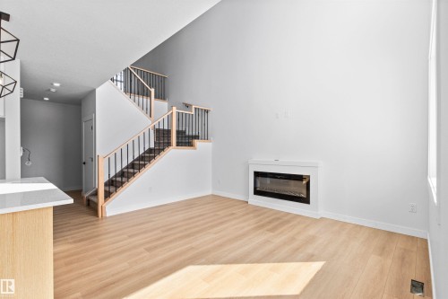 5133 53 Avenue, Calmar, AB - Indoor With Fireplace