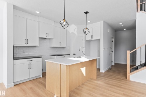 5133 53 Avenue, Calmar, AB - Indoor Photo Showing Kitchen