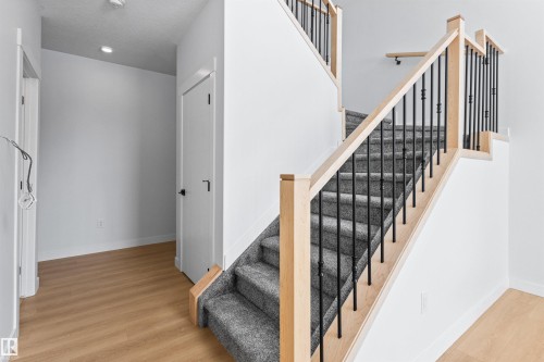 5133 53 Avenue, Calmar, AB - Indoor Photo Showing Other Room