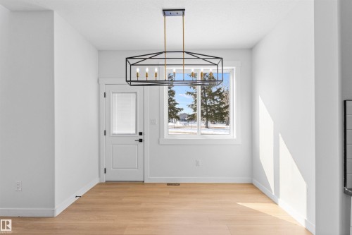 5133 53 Avenue, Calmar, AB - Indoor Photo Showing Other Room