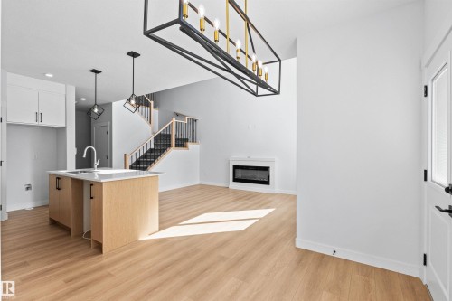 5133 53 Avenue, Calmar, AB - Indoor