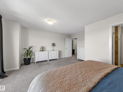9 Prospect Place, Spruce Grove, AB - Indoor Photo Showing Bedroom