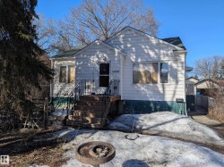 10960 74 Avenue  Edmonton, AB T6G 0E6