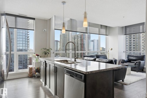 1307 10238 103 Street  Edmonton, AB T5J 0G6