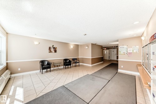 422 12838 65 Street, Edmonton, AB - Indoor Photo Showing Other Room