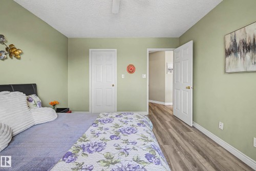 411 65 Gervais Road, St. Albert, AB - Indoor Photo Showing Bedroom