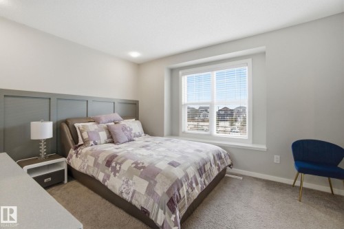 1170 Rosenthal Boulevard, Edmonton, AB - Indoor Photo Showing Bedroom