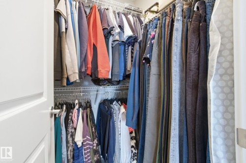 1170 Rosenthal Boulevard, Edmonton, AB - Indoor With Storage