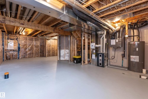 1170 Rosenthal Boulevard, Edmonton, AB - Indoor Photo Showing Basement