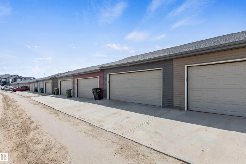 1170 Rosenthal Boulevard, Edmonton, AB - Outdoor