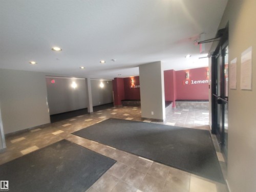 435 5515 7 Avenue, Edmonton, AB - Indoor Photo Showing Other Room
