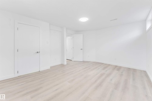 14511 21 St., Edmonton, AB - Indoor Photo Showing Other Room
