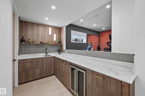 14312 92A Avenue, Edmonton, AB - Indoor Photo Showing Kitchen